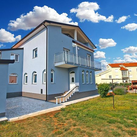 Apartments Dragica 1251 Фажана Екстер'єр фото