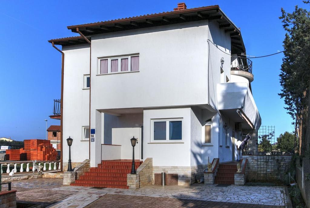 Apartments Dragica 1251 Фажана Екстер'єр фото
